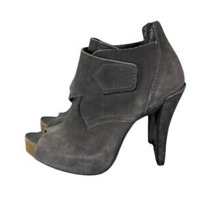 Pedro Garcia Chenoa Heels •36/ US 6• Gray Suede Peep Toe Platform Stiletto Shoes